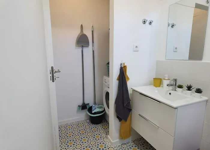 Mouraria Soul T3 - 6pax Апартаменты *